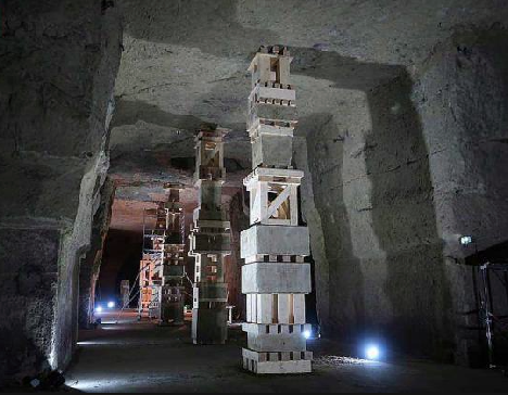 Séverine Huard, La salle des Colonnes, Caves Ackerman, 2018